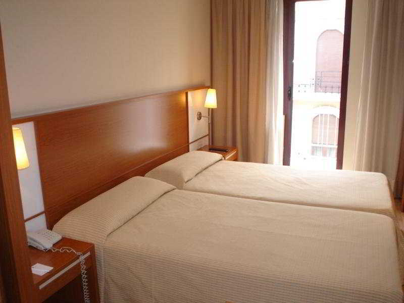 Hotel Rh Sorolla Centro Valencia Exterior photo